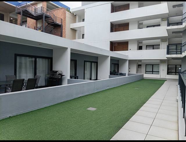 2 BEDROOM APARTMENT TO LET IN UMHLANGA RIDGE